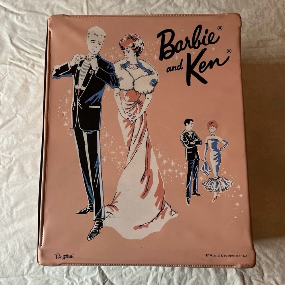 Vintage 1963 Barbie and Ken carrying case